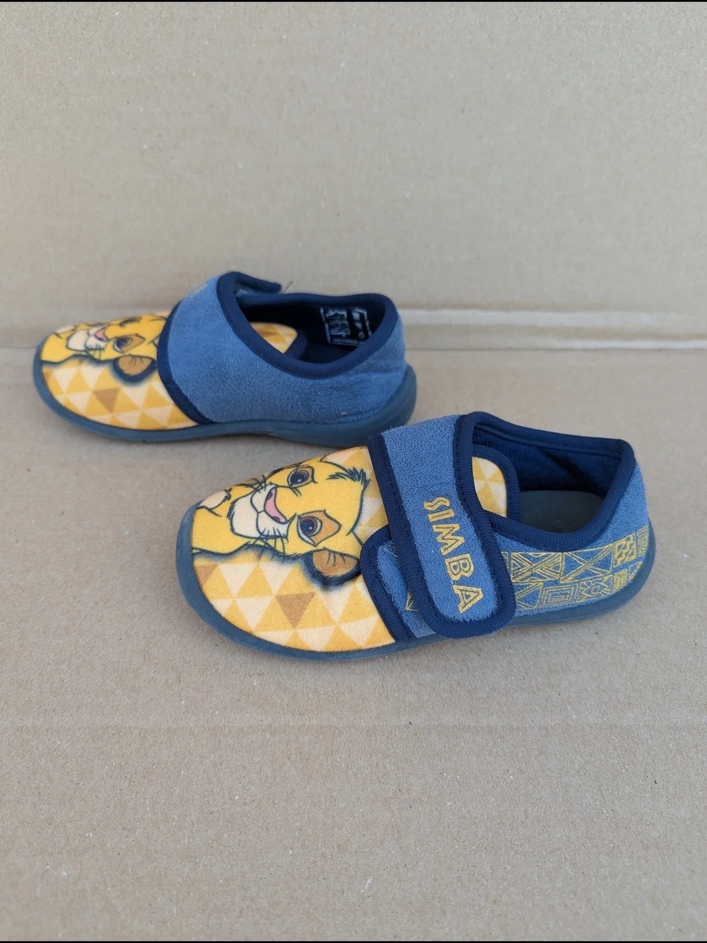 Disney The Lion King Simba Toddler Slippers Blue Yellow Hook & Loop Sz EU 28